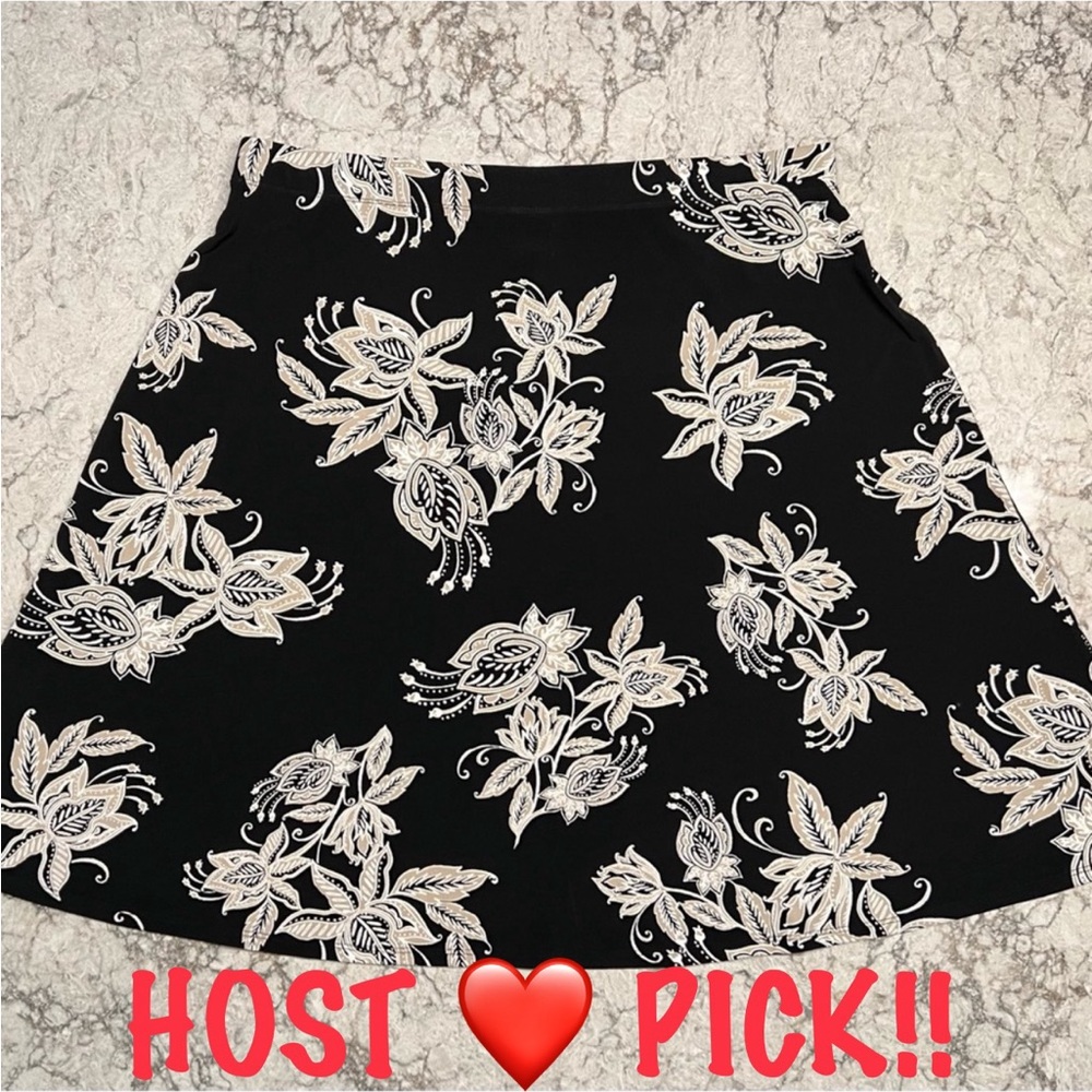 Chico’s Black & Cream Floral Flowy Skirt - Large (Chico’s 2)